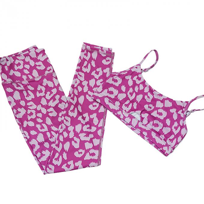 Equipamento do exercício de Logo Women feito sob encomenda caneleiras sem emenda da ioga de 2 partes com roupa 