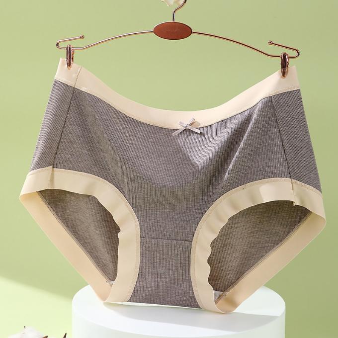 O algodão médio de Traceless da cintura da menina por atacado respirável mais o roupa interior do tamanho 3 camadas escapa a cuecas das mulheres da prova