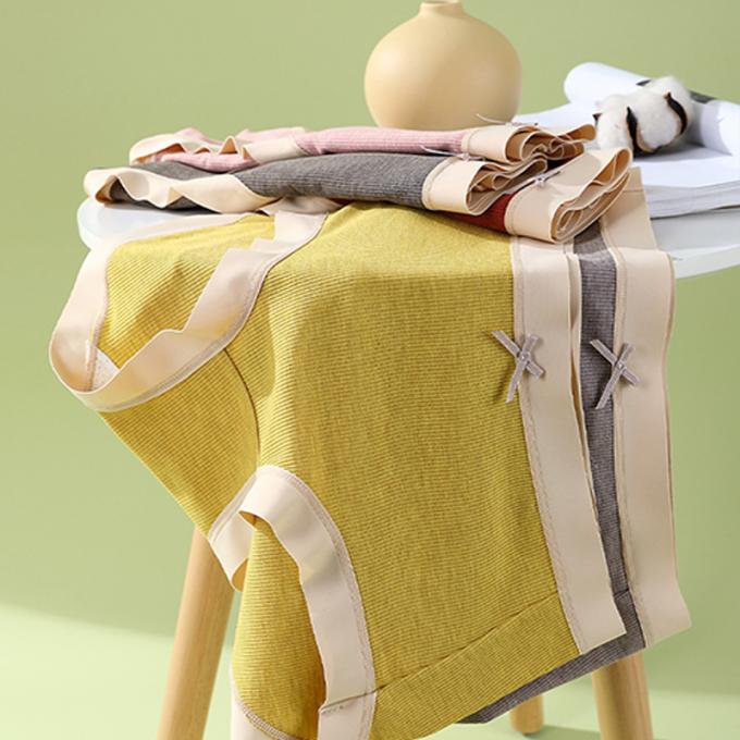 O algodão médio de Traceless da cintura da menina por atacado respirável mais o roupa interior do tamanho 3 camadas escapa a cuecas das mulheres da prova