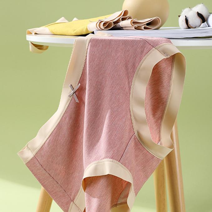 O algodão médio de Traceless da cintura da menina por atacado respirável mais o roupa interior do tamanho 3 camadas escapa a cuecas das mulheres da prova