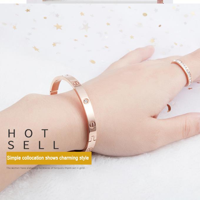 Das pulseira de aço inoxidável das pulseira e do anel das senhoras das pulseira luxuosas do encanto o ouro da mulher chapeou