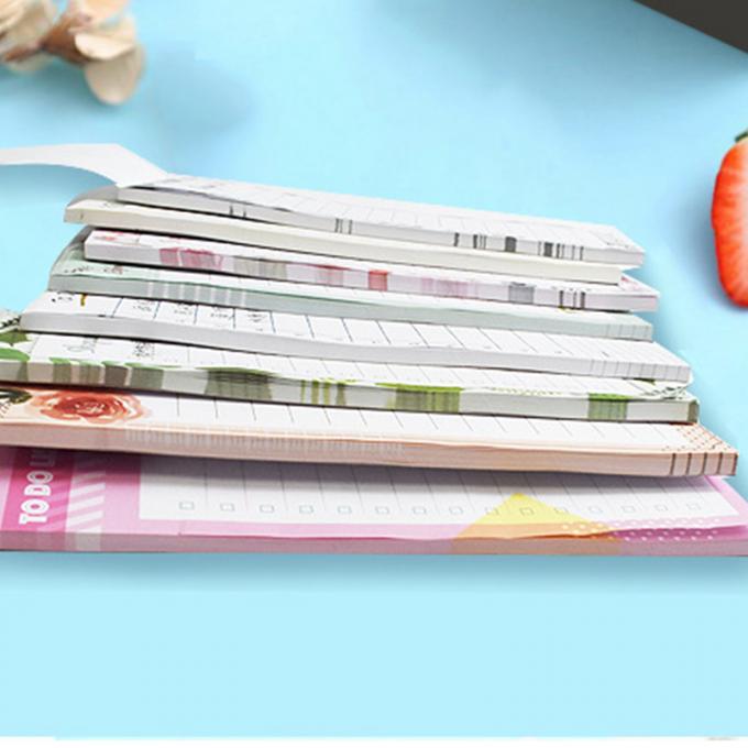 Blocos de notas magnéticos feitos sob encomenda do design floral por atacado para fazer a lista para notas pegajosas do ímã do refrigerador da lista do mantimento