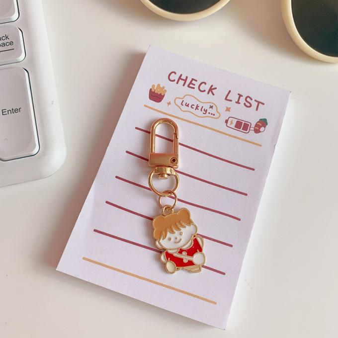Desenhos animados bonitos Keychains dos acessórios pequenos por atacado dos ornamento do saco do pendente do metal da flor da corrente chave do coelho para mulheres